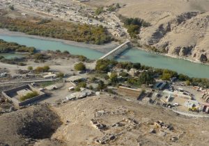 شرایط هیدرولوژیکی حوضۀ هیرمند و عوامل انسانی و اقلیمی چه اثری بر ورود آب به ایران دارد؟