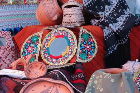 ۲۰۰ اثر صنایع‌دستی سیستان و بلوچستان گواهینامه مُهر اصالت ملی دریافت کردند