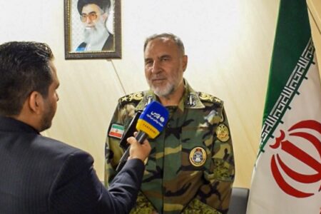 فرمانده نیروی زمینی ارتش: دشمن در مرزها حماقت کند، پاسخ قاطع می‌گیرد