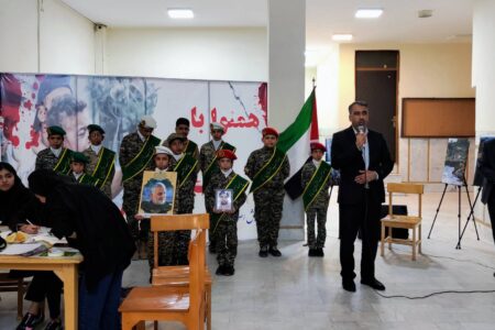 جمعی اصحاب فرهنگ،هنر ورسانه سیستان وبلوچستان در حمایت از مردم غزه تجمع کردند