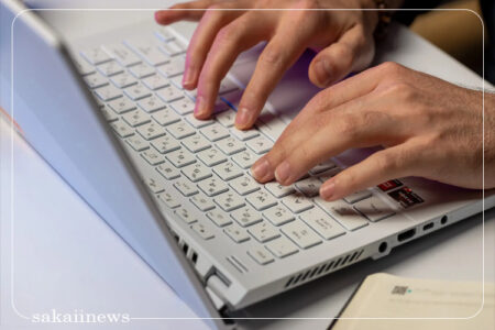 افزودن کیبورد فارسی در ویندوز ۱۰ (سریع ترین روش)