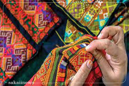 کارگاه سوزن دوزی بمپور سیستان و بلوچستان زمینه اشتغال ۲۰۰ بانوی روستایی را فراهم کرد