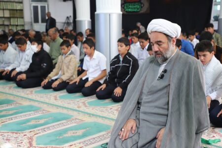 اجازه ندهیم خون شهدا هدر برود/ نیروی انتظامی پاسخ قاطع، کوبنده و پشیمان‌کننده به تجاوزگران بدهد