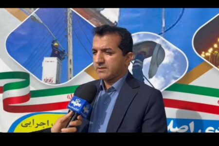 ۴۵۰ دستگاه کلاهک روشنایی معابر در پهنه شمالی شهر زاهدان اصلاح و احداث شد