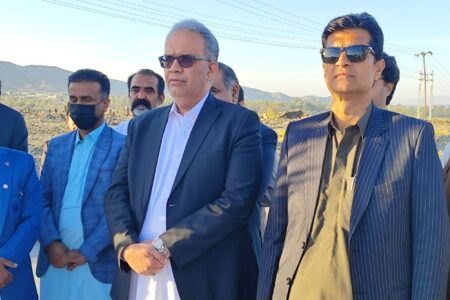 یک هزار و ۹۵۰ پروژه در سیستان و بلوچستان افتتاح و کلنگ زنی شد