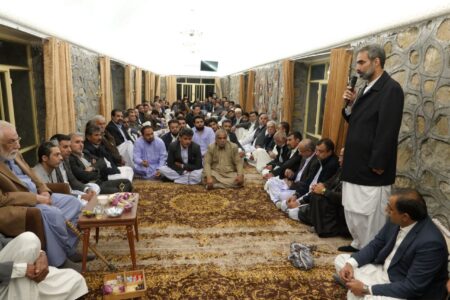 پایگاه اجتماعی طوایف سیستان و بلوچستان ظرفیتی بزرگ برای توسعه استان است