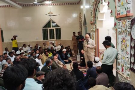 بازسازی راه‌های ارتباطی و ساخت پل در جنوب سیستان و بلوچستان در اولویت است