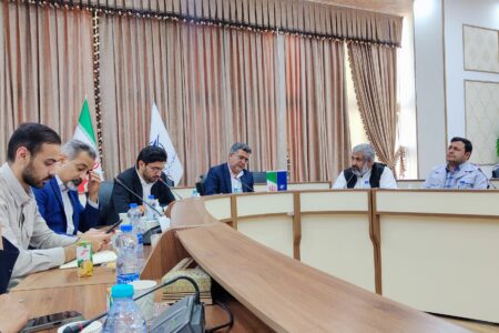 نشست هم اندیشی مدیر روابط عمومی فرودگاه ها و ناوبری هوایی ایران با اصحاب رسانه