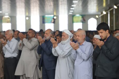 امام‌جمعه موقت زاهدان: حضرت معصومه (ع) بهترین الگوی برای دختران است