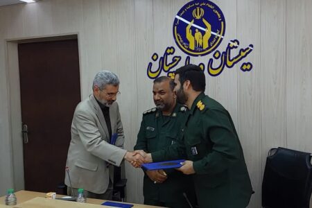 امضای تفاهم‌نامه اهدای ۳۰۰ دستگاه یخچال به نیازمندان سیستان‌وبلوچستان