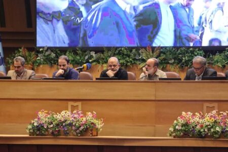 وزیر کشور: مسیر توسعه و آبادانی سیستان و بلوچستان مرهون تلاش‌های شهید جمهور است