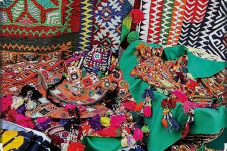 یادداشت/از عدم دسترسی صنعتگران صنایع دستی به بازارهای بزرگ تا کمبود حمایت های مالی از هنرمندان