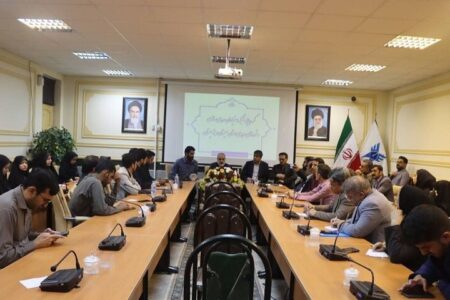 دستیاران مردمی سازی باید ایده‌های جوانان را به مدیران دستگاه‌های اجرایی منتقل کنند