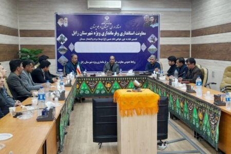آموزش و پرورش پرچمدار و محور توسعه کشور است