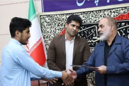 استاندار سیستان و بلوچستان در آئین تجلیل از قهرمان ورزشی استان