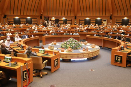 غزه نماد اسلام و نماد مقاومت اسلامی است