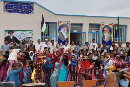 افتتاح مدرسه ۴ کلاسه در روستای مرزی گوسال / گامی استوار به سوی آینده‌ای روشن در قلب مناطق مرزی سیستان و بلوچستان