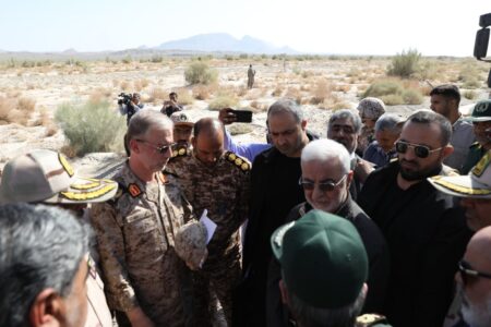 وزیر کشور: انسداد مرزهای شرقی تا نیمه اول سال آینده تکمیل می‌شود