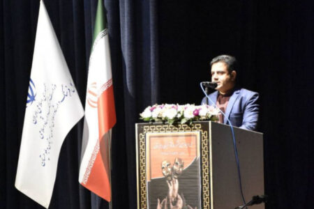 تئاتر می‌تواند صدای مردم باشد