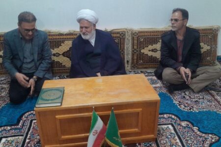 امام جمعه: رسیدگی به مشکلات دانشجویان خاش ضروری است