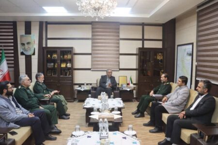 بررسی روند پیشرفت طرح‌های کلان آبرسانی در سیستان و بلوچستان/ تأکید استاندار بر سرعت‌بخشی به پروژه‌ها