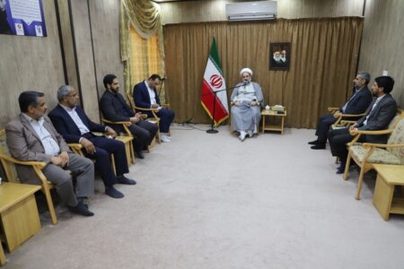 نماینده ولی‌فقیه در سیستان و بلوچستان تبیین کرد:   برنامه‌های صدا و سیما باید هم از نظر هنری و هم از نظر محتوایی ارتقاء یابند/  فهرست نیازهای جامعه را بشناسید و برای هرکدام برنامه داشته باشید