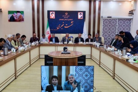 ترمیم شکاف اجتماعی و حرکت در مسیر توسعه اولویت جدی دولت در استان است