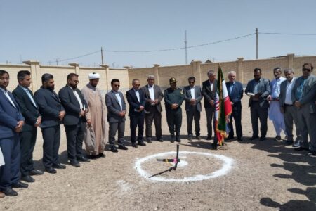 کلنگ احداث مدرسه ۶ کلاسه در روستای کهک زهک با زیربنای ۸۱۲ مترمربع به زمین زده شد