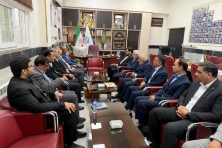 انعقاد تفاهم‌نامه تکمیل مدرسه ۱۲ کلاسه خیابان فردوسی زابل با مشارکت ۸۰ میلیارد ریالی بانک صادرات