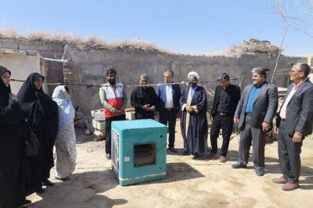 وقتی کرامت انسانی قربانی نمایش می‌شود/ کولر دست‌دوم و صف مسئولان