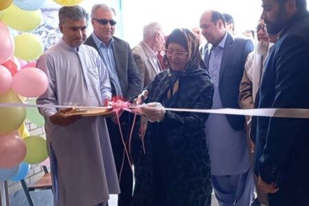 مدرسه ۶ کلاسه مسکن مهر میرجاوه با مشارکت خیر نیک‌اندیش «زهرا لشکری‌نژاد» افتتاح شد