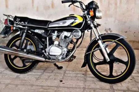 کشف موتور سیکلت سرقتی در “زاهدان”